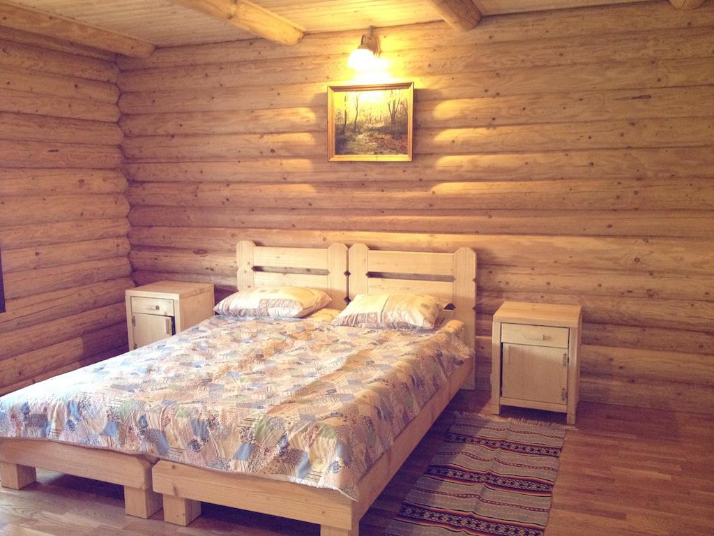 Sadyba Ertash Vyshka Bagian luar foto