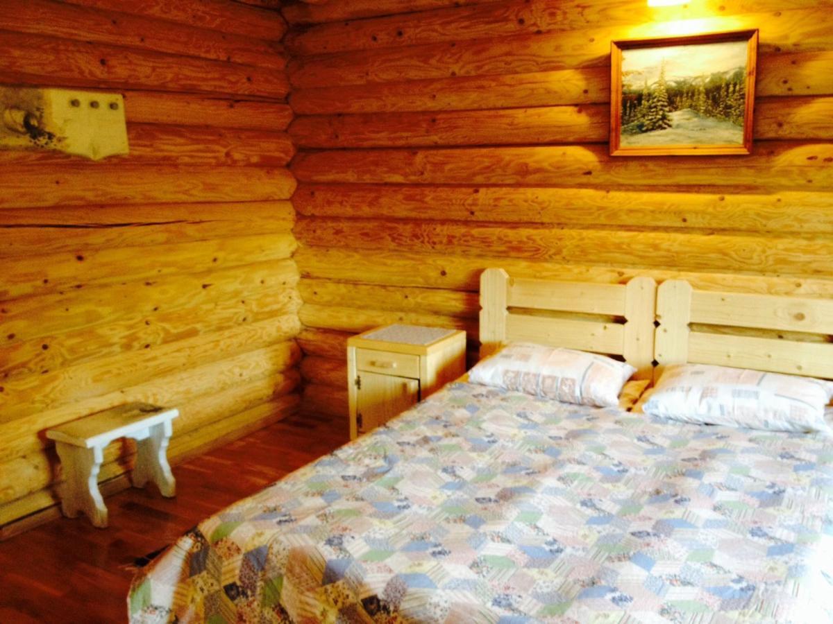 Sadyba Ertash Vyshka Ruang foto